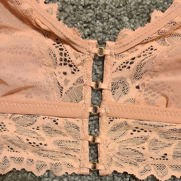 AERIE Lace Bralette in Peach - Picture 5 of 7